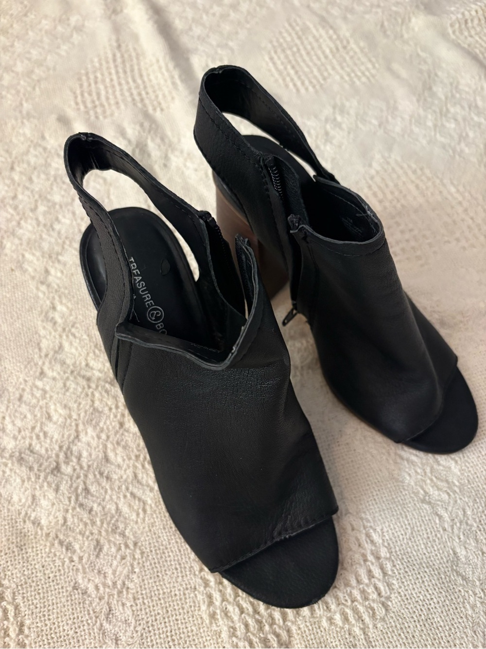Treasure & Bond Black Peep-Toe Block Heel Sandals - Picture 2 of 12